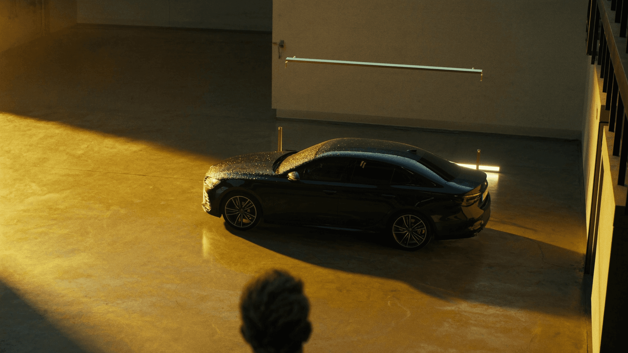 AI chatbot for detailers' valeters in automotive — source-grounded answers and human escalation.